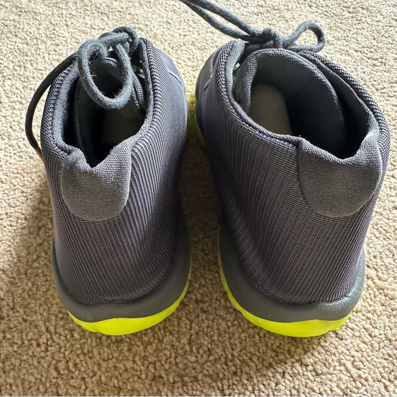NIKE AIR JORDAN FUTURE DARK GREY - Picture 5 of 8